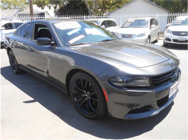 Thumbnail Photo undefined for 2017 Dodge Charger